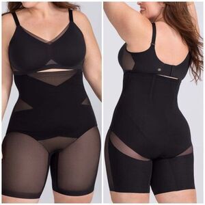 Sculpting High-Waist Shapewear Shorts - Black